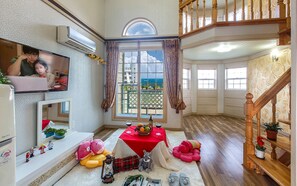 Room (Gomsol203(Duplex )) | Living room - Puzo & Gomsol (Geoje)
