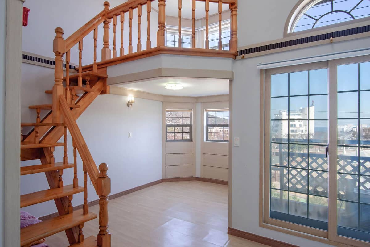 Room (Gomsol202(Duplex ))