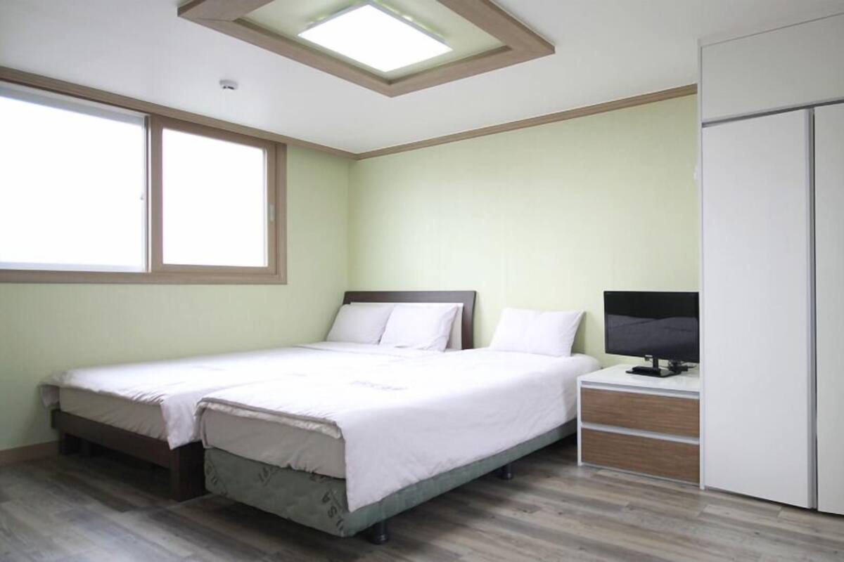 Chambre (303) | Décor unique, ameublement unique