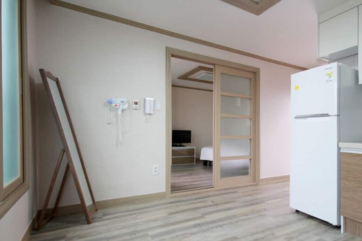 Chambre (202) | Décor unique, ameublement unique