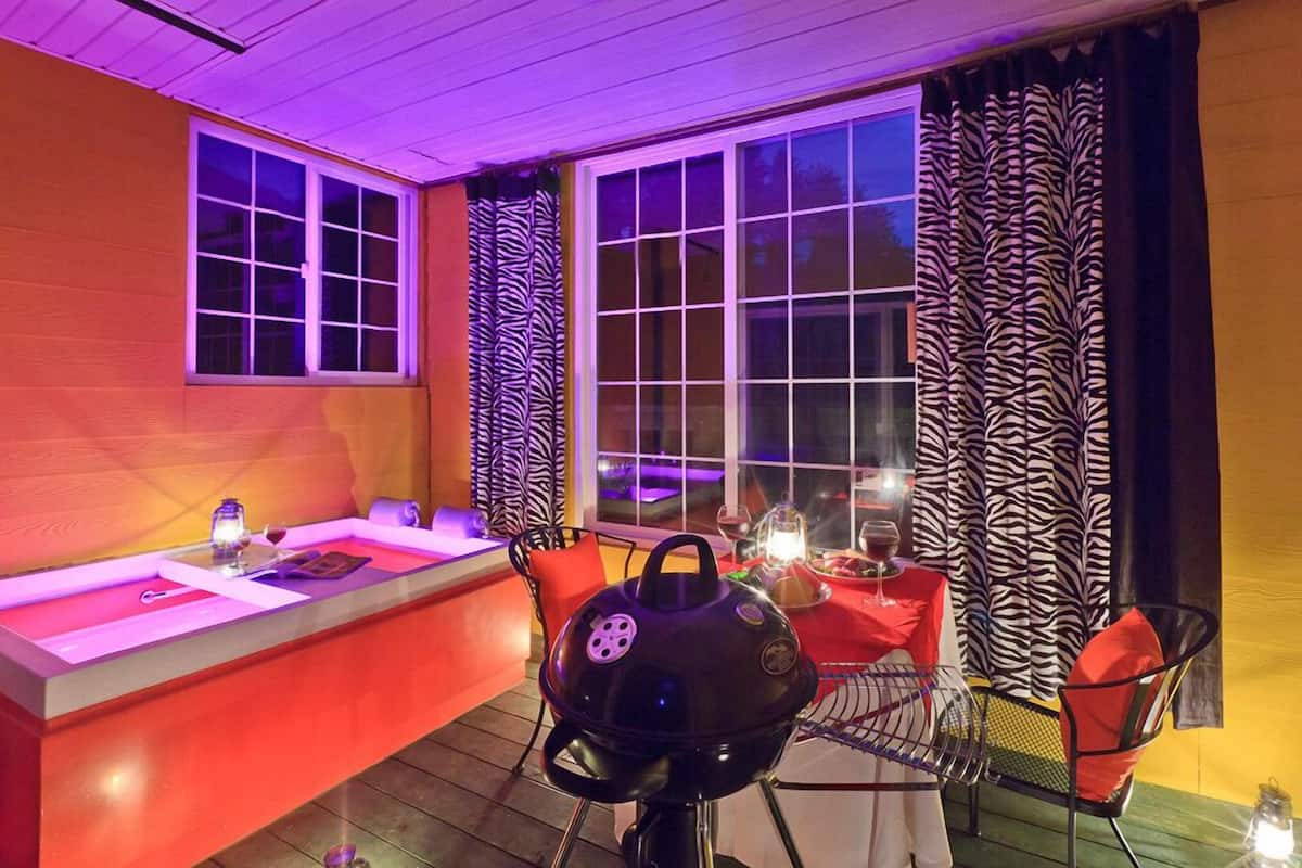 Habitación (Carma) | Decoración personalizada y muebles diferentes