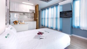 Room (202 (Ocean view)) - Clover Pension (Incheon)