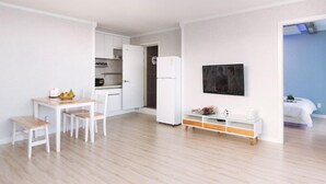 Room (303 (Ocean view)) - Clover Pension (Incheon)