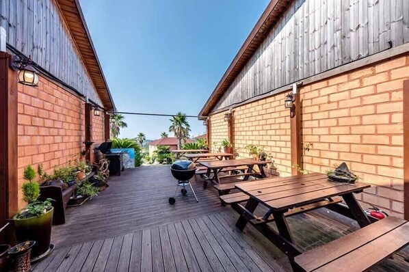 Aire de pique-nique/barbecue