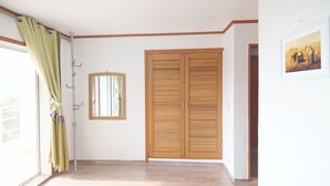 غرفة (2F special room)