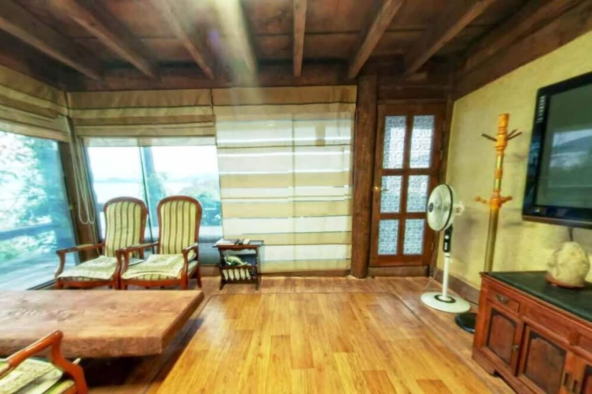 Individually decorated, individually furnished