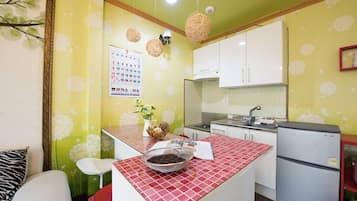 Room (Lavender) | Individually decorated, individually furnished