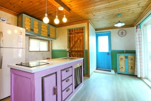 9 bedrooms - Sunset (Yeosu)