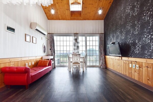 Kamar (Moonlight) | Didekorasi berbeda-beda dan dilengkapi dengan perabotan berbeda-beda