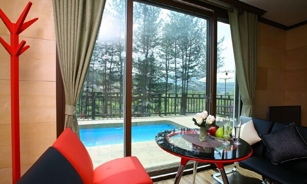 Habitación (Rockwell(Group room)) | Sala de estar