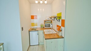 Room (Green (Ocean view)) | Individually decorated, individually furnished - Empathy 3081 (Jeju City)