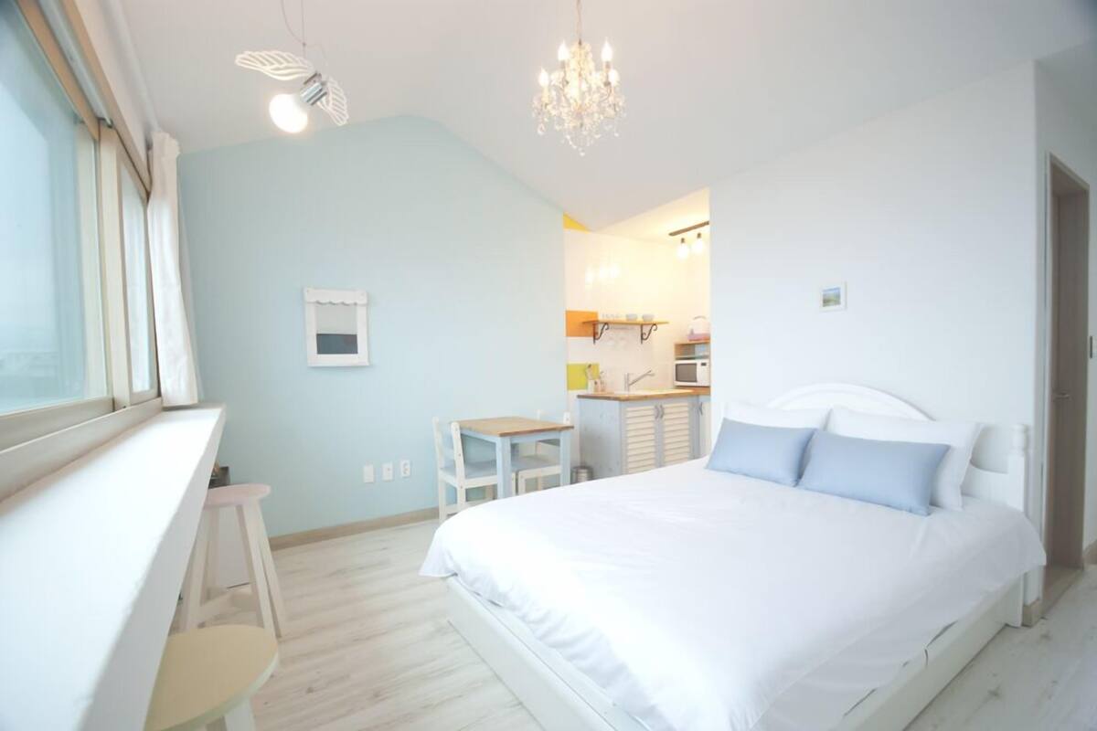 Chambre (Blue (Ocean view)) | Décor unique, ameublement unique