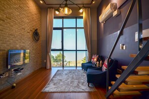 Room (B Block 204) - Seollem (Yeosu)