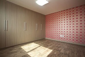 Room (302) - Noulbada Pension (Ansan)