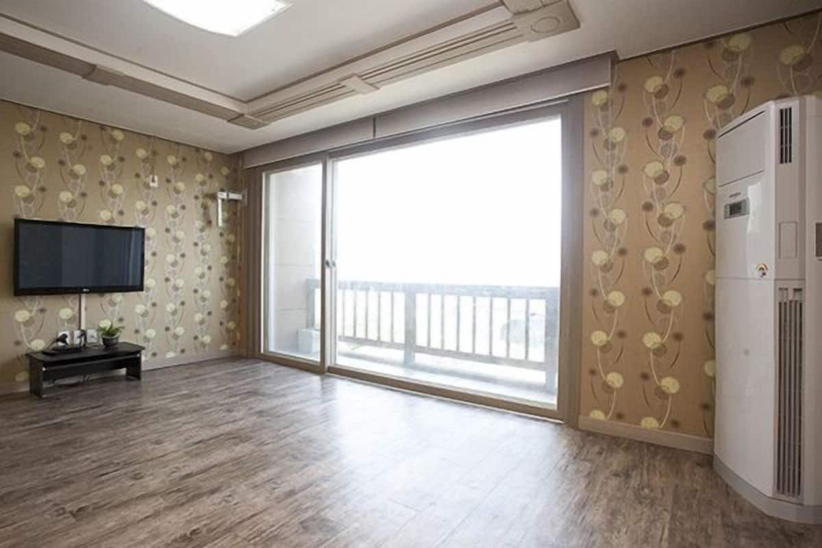 Habitación (201)