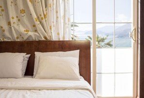 Room (Scops owl) | Individually decorated, individually furnished - Donguri (Geoje)