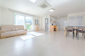 ห้องพัก (101) | ห้องพักตกแต่งอย่างมีเอกลักษณ์, ตกแต่งพิเศษโดยเฉพาะ