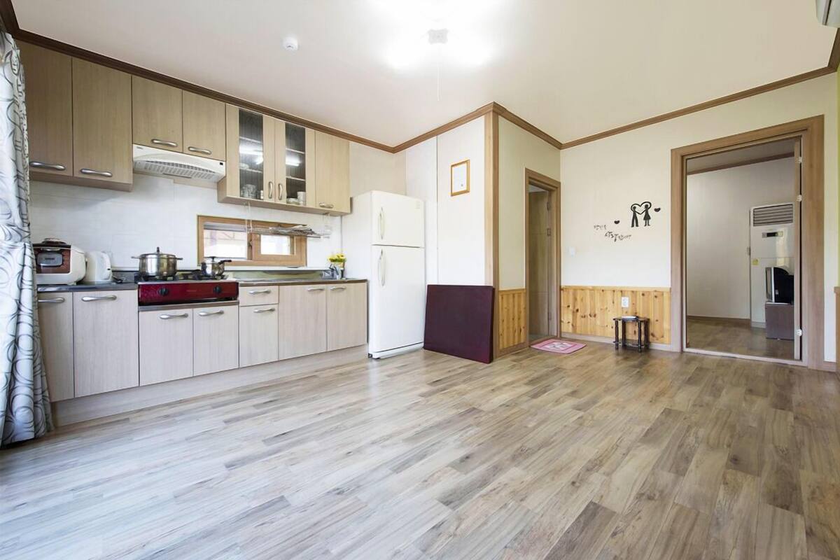 Room (The fifth(Sun)) | Individually decorated, individually furnished