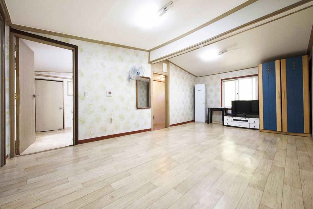 Room (Main buiding) | Individually decorated, individually furnished