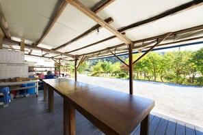 Room (Main buiding) | Individually decorated, individually furnished - Jummal Pension (Wonju)