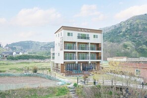 Exterior - Maru Pension (Geoje)