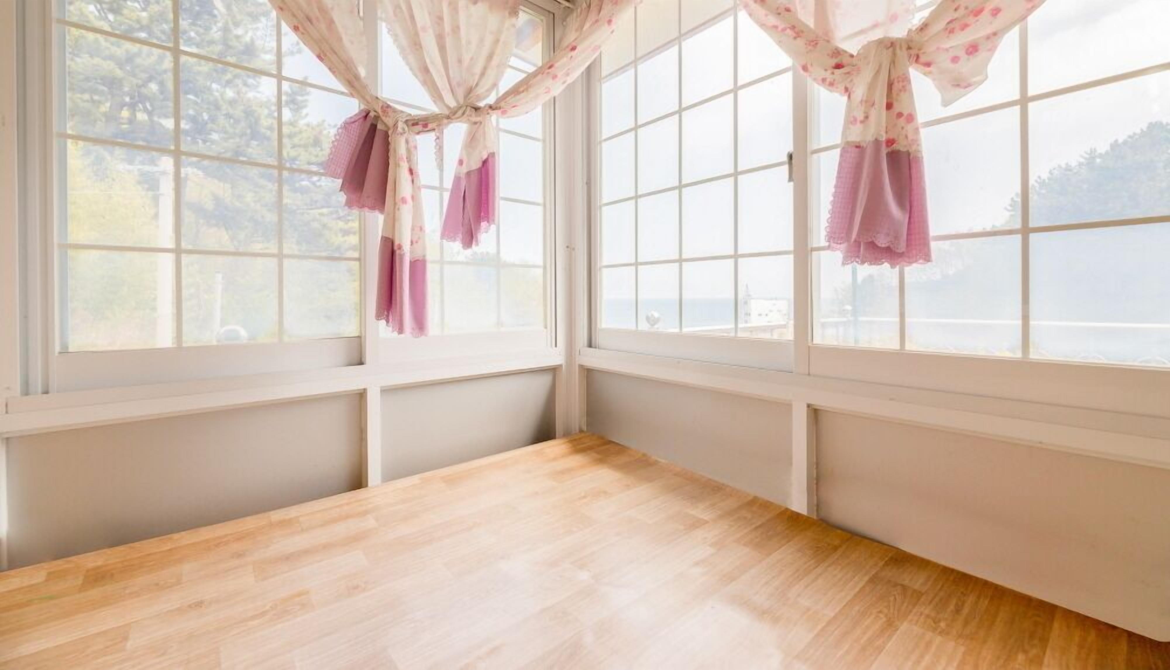 Individually decorated, individually furnished