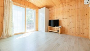 Room (101) | Individually decorated, individually furnished - Yeongdeok Hwangto (Yeongdeok)