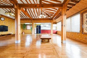 Room - Sinlagung Pension (Gyeongju)