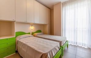2 bedrooms, in-room safe, free WiFi, bed sheets - Stunning apartment in Alba Adriatica with swimming pool (Alba Adriatica)
