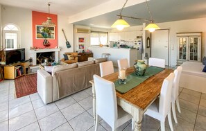 Interior - Stunning apartment in Porto Ennea Karetea (Porto Ennea Karetea)