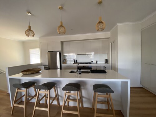 Room to relax in a perfect location with an easy walk to the beach and shops.