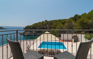 Pool - Stunning home in Milna (Milna)