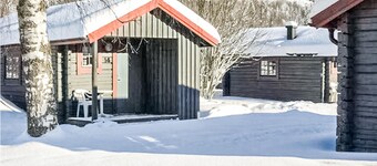 Cozy home in Sysslebäck with WiFi