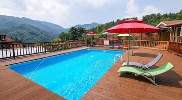 Seasonal outdoor pool