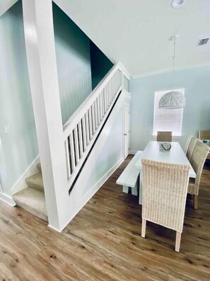 Dining - "Sandy Stroll" | 7 BR | Private Pool | 6 Seater Cart (Miramar Beach)