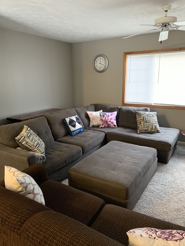 Smart TV, DVD player