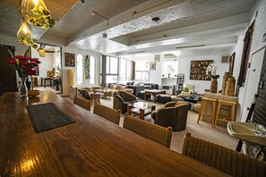 Bar (on property) - Melö Haus - Hostel (Myoko)