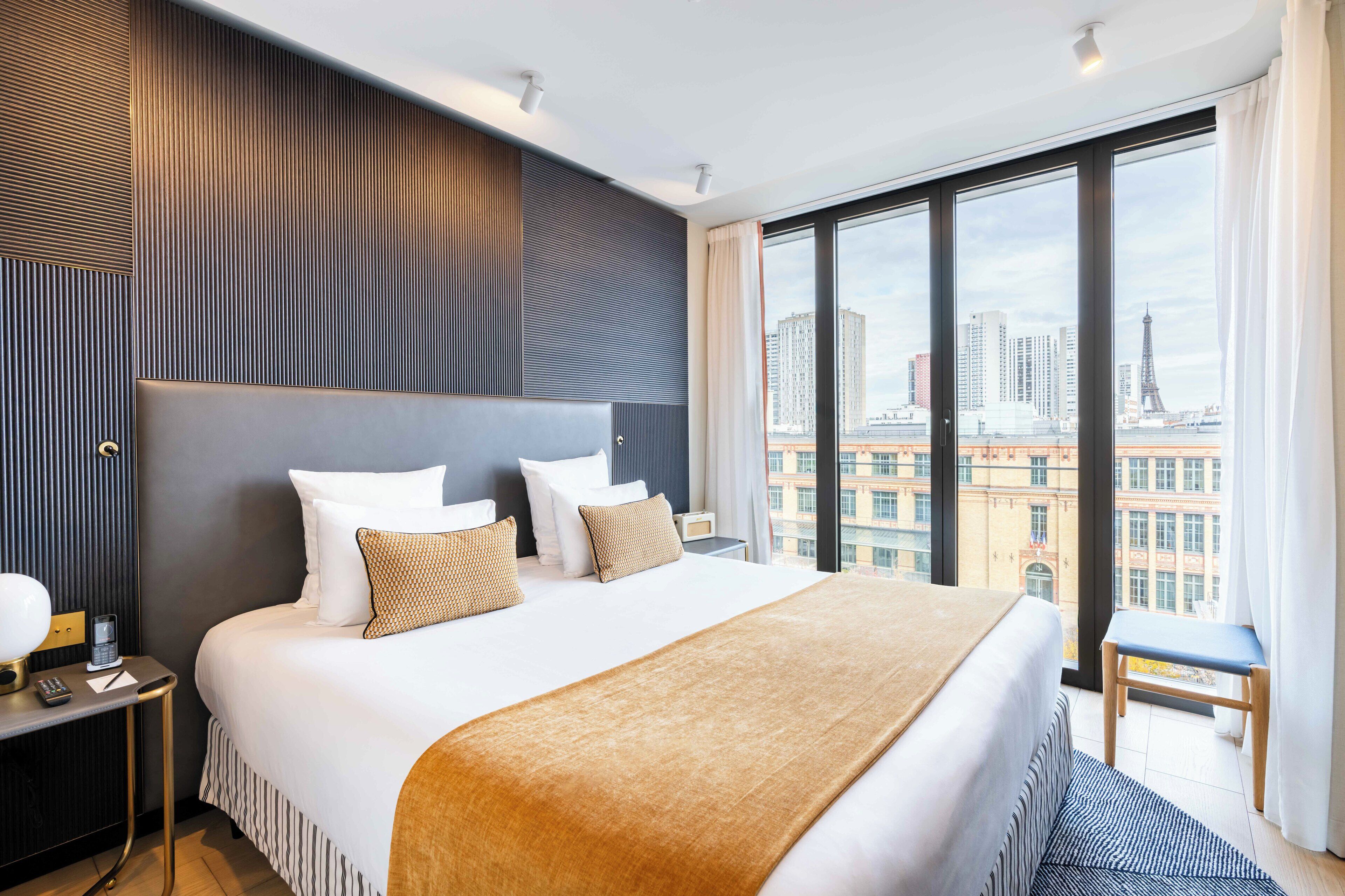 Chambre Double Deluxe (Grise vue Tour Eiffel)