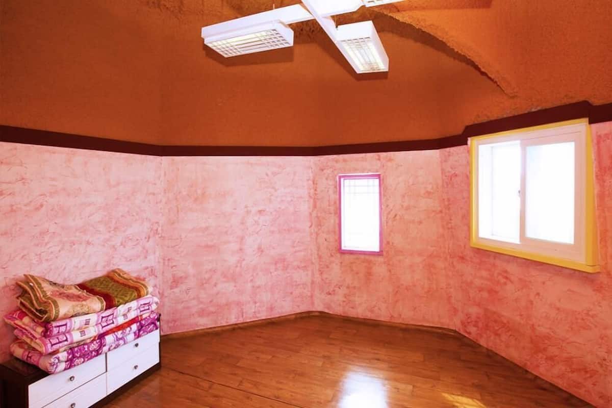 Chambre (Windmill Room)