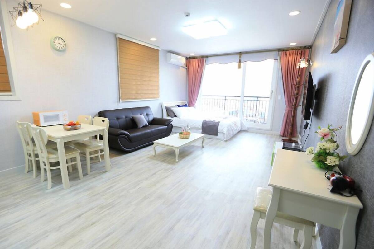 룸 (304(Studio+Bed))