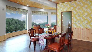Room (Gold light) - Pension Top (Gapyeong)