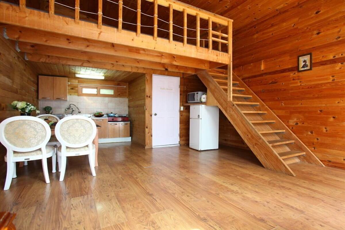 Chambre (Hazelnuts) | 8 chambres