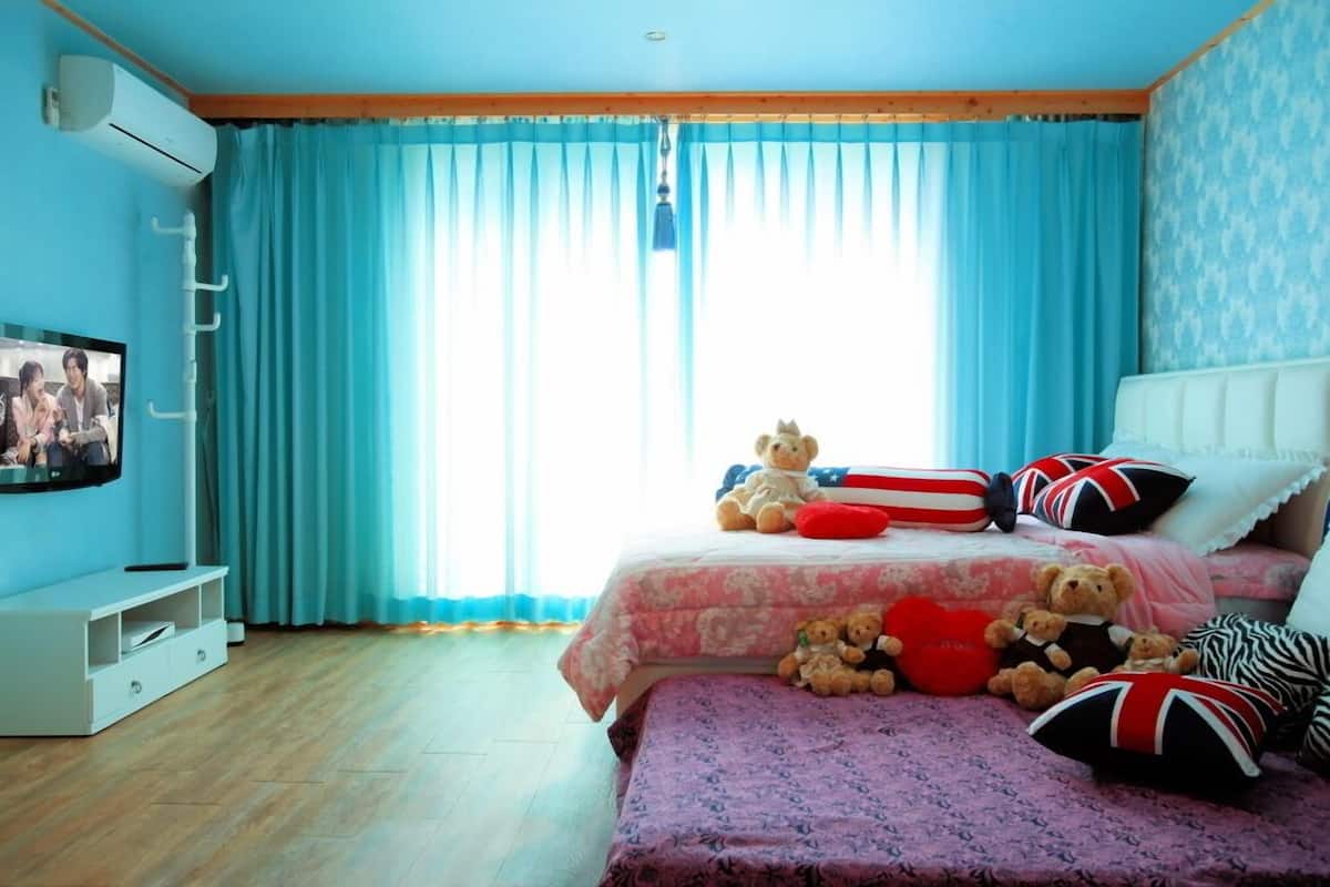 Room (Blue garden(Blue ))