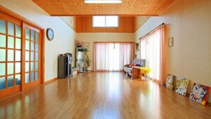 Living room - Large Garden (Gapyeong)