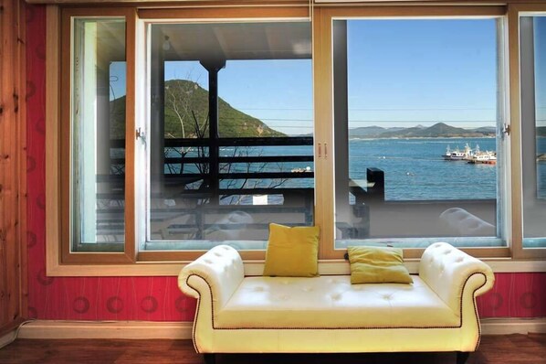 Kamar (Bijin Island)