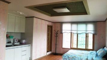 5 bedrooms