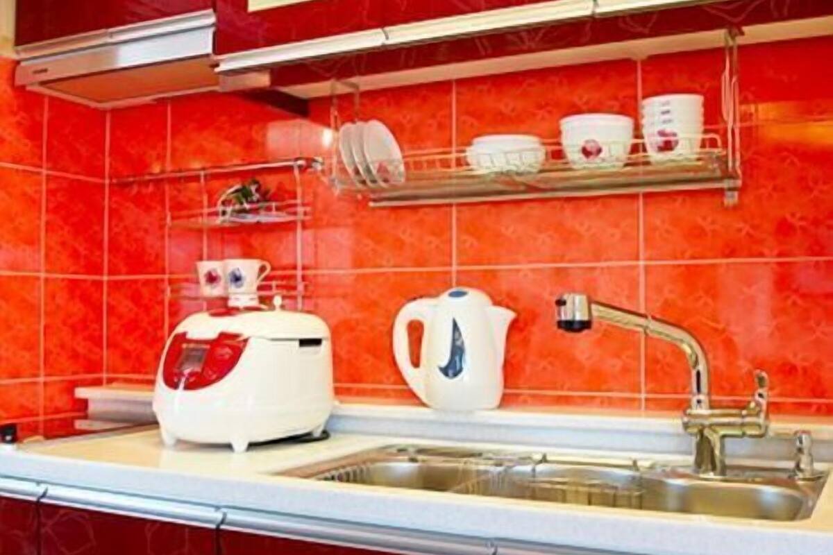 Room (cafe au lait) | Individually decorated, individually furnished