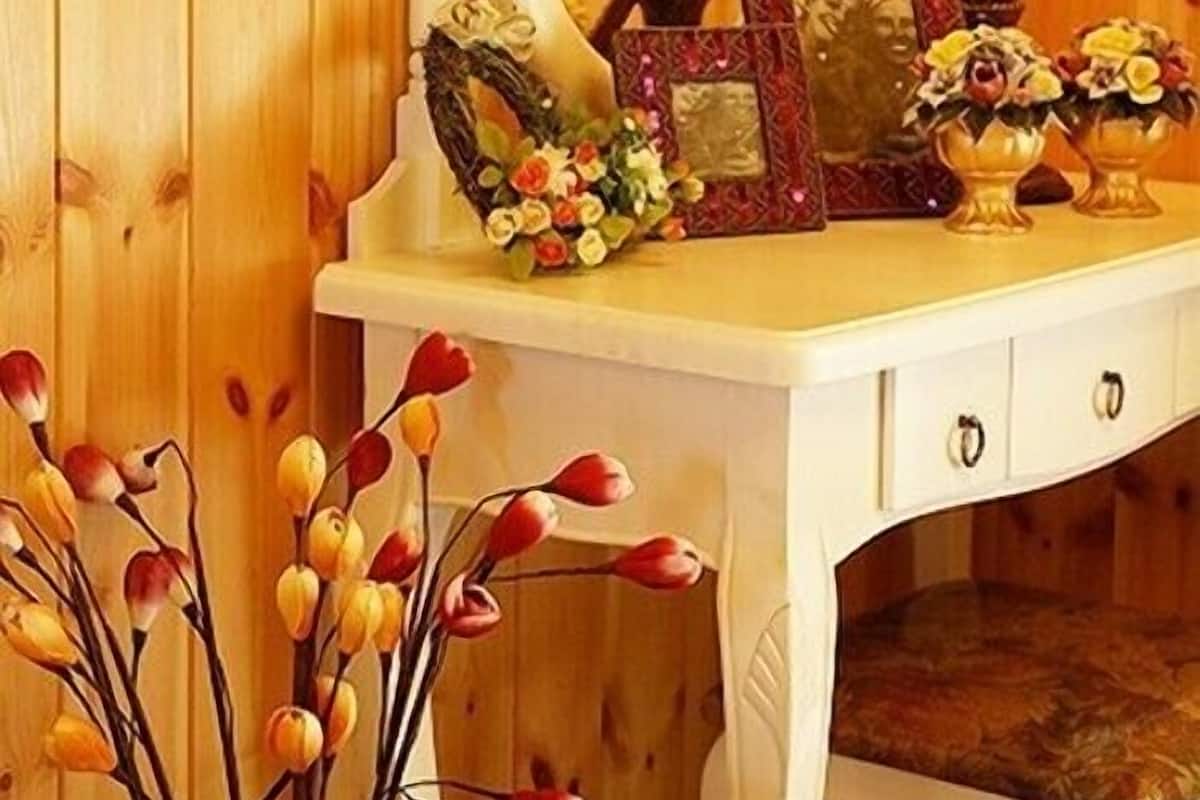 Room (Mocha) | Individually decorated, individually furnished