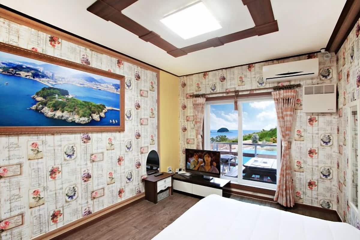 Room (Love"s Room)