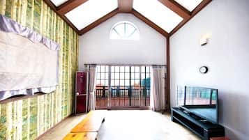 Room (D -  Aonia) | 10 bedrooms